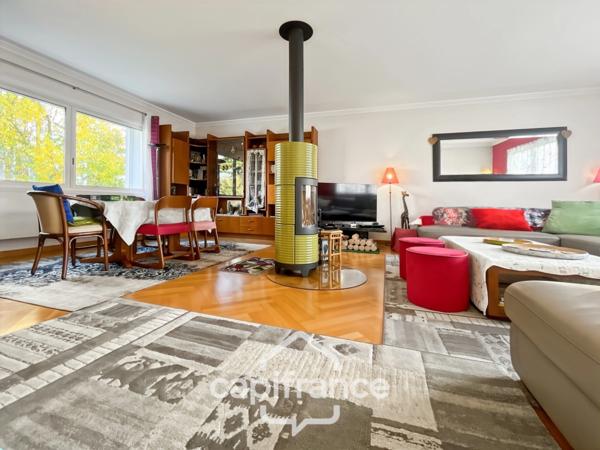 Secteur Golf d’Ormesson-sur-Marne, maison familiale 215 m², calme absolu, terrain 1 060 m²