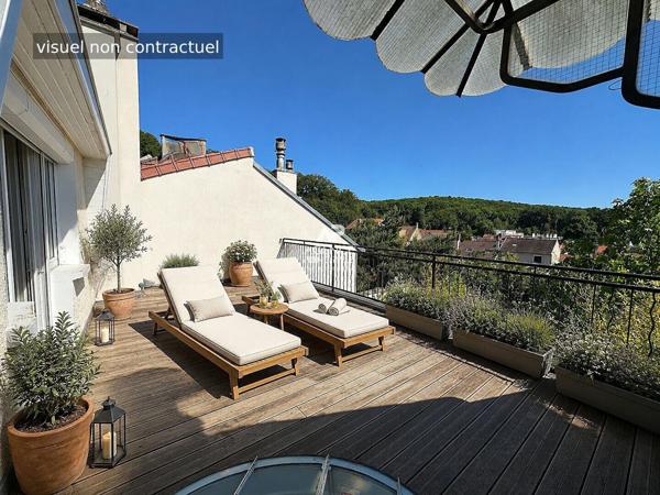 CHAVILLE Rive Droite- Foret des fausses reposes - Maison de 7 pièces au calme d'une impasse . €1 076 000 ** - Référence 694-C