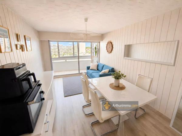 Vente                                                      Appartement
                        
                     2 pièces                      32 m2                     à Saint-Hilaire-de-Riez