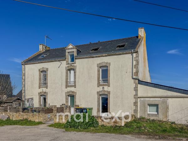 Immeuble Crucuno – 2 appartements T3 + grange – Entre bourg et plage