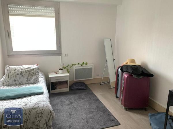 Appartement à louer 2 pièces 46.84m²