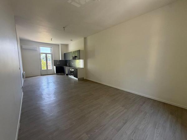 APPARTEMENT RENOVE - CAVE - JARDIN PRIVE