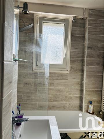 Appartement à vendre 4 pièces 64 m² Dammarie-les-Lys