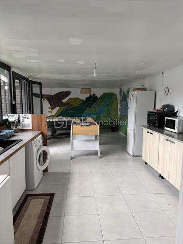 Maison de village de 260 m²