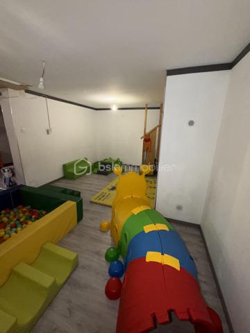 Maison de village de 260 m²