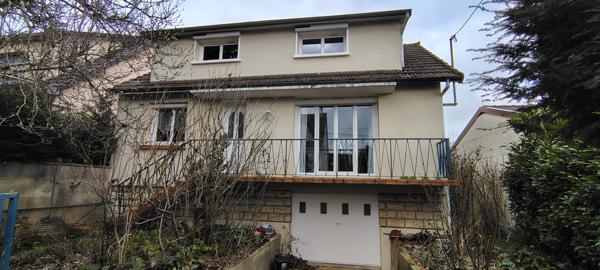 Maison Orsay 3 chambres, sous sol total Orsay