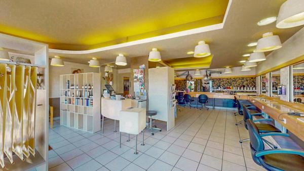 Fonds de commerce de salon de coiffure à vendre DOUARNENEZ (29)