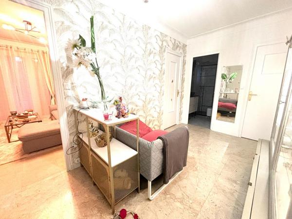 APPARTEMENT  T4 88 M2 -  FORT DE BRON