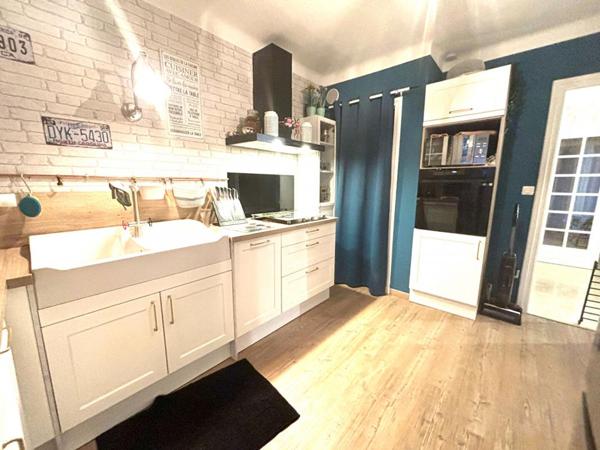 APPARTEMENT  T4 88 M2 -  FORT DE BRON