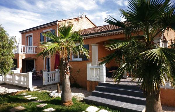 MAISON : Grande villa de 140 m2 habitables