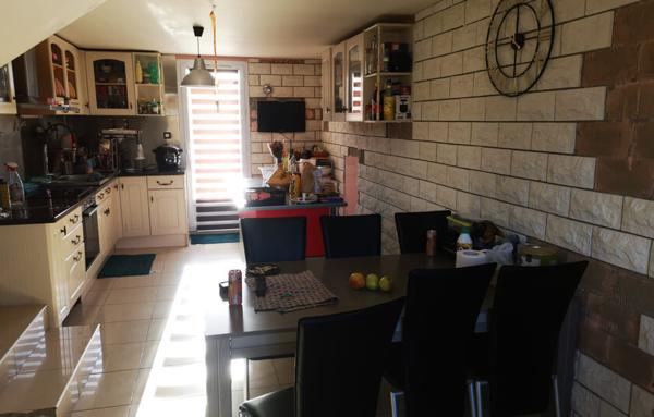 MAISON : Grande villa de 140 m2 habitables