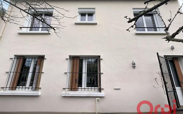 Maison à vendre    3 pièces • 90 m2 Bellerive-sur-Allier
