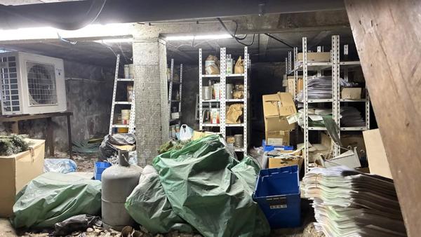 Local commercial composé d'une pharmacie en location