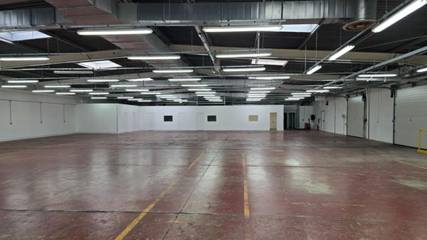 LOCAL COMMERCIAL TROYES Ref 96