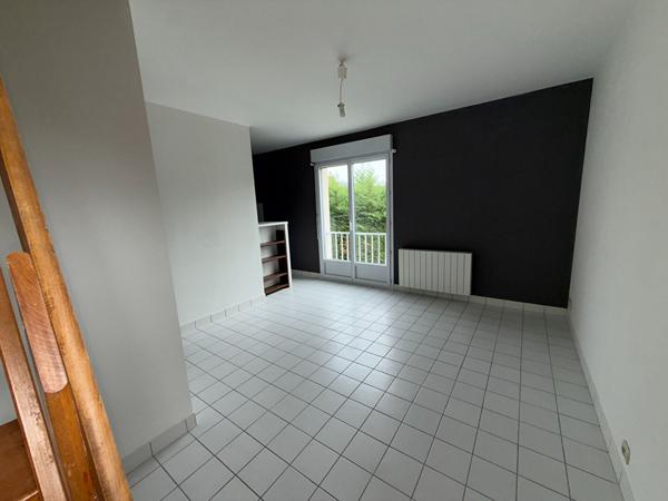 STUDIO SAINT AVERTIN PROCHE TROUSSEAU