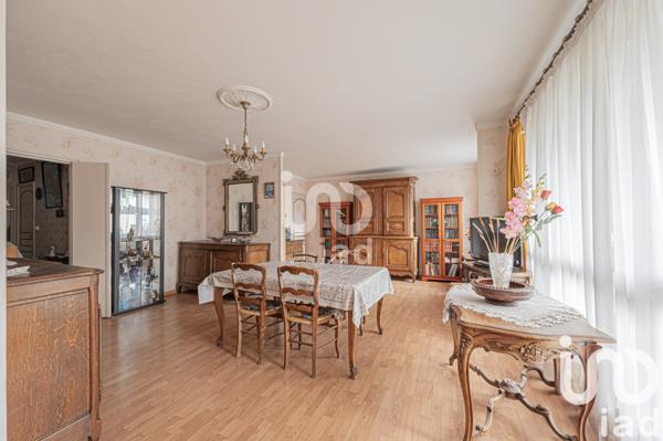 Appartement à vendre 4 pièces 95 m² Vaires-sur-Marne