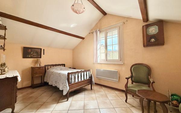 Maison à vendre    3 pièces •  Varois-et-Chaignot