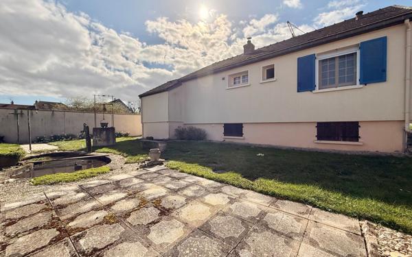 Maison à vendre    3 pièces •  Varois-et-Chaignot