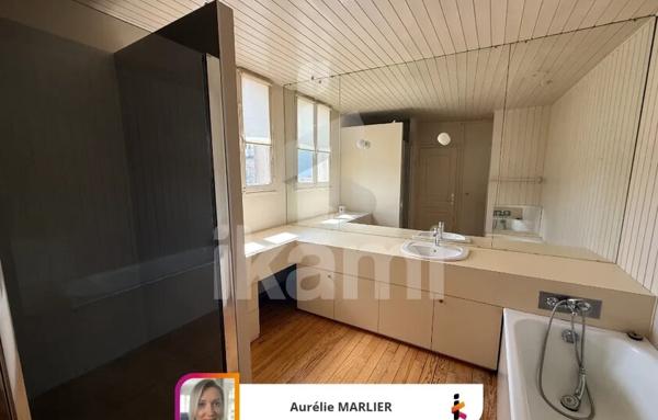 Volumes exceptionnels et cachet au cœur des Chartrons