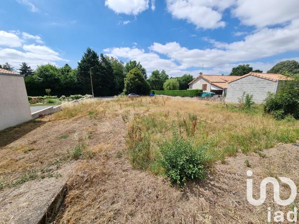 Terrain à vendre 8 364 m² Le Tallud