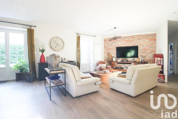 Maison à vendre 6 pièces 154 m² Saint-Affrique