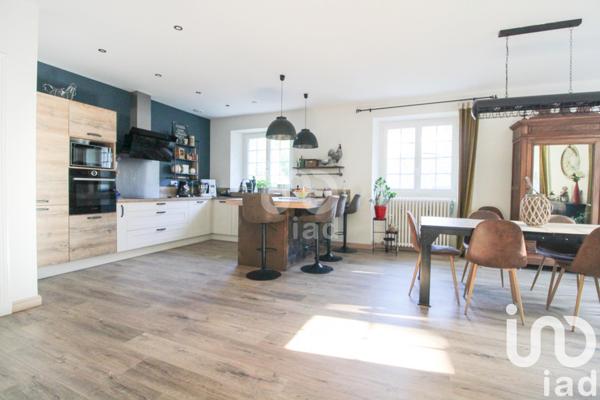 Maison à vendre 6 pièces 154 m² Saint-Affrique