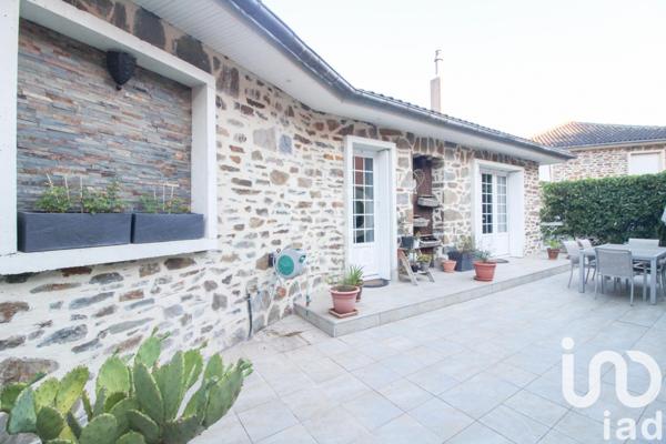 Maison à vendre 6 pièces 154 m² Saint-Affrique