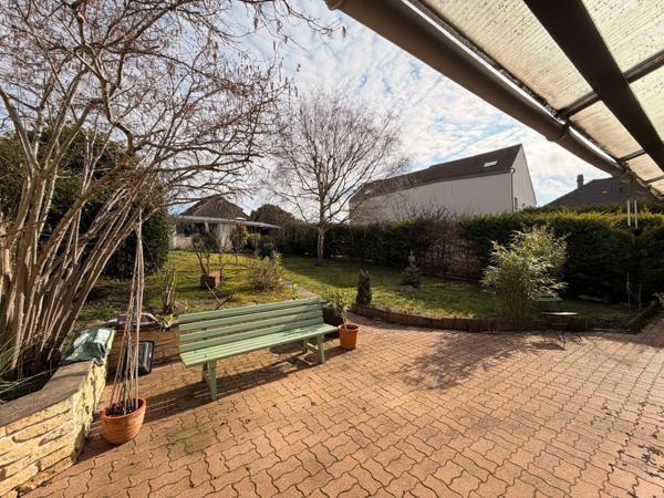 Maison 6 pièces - 137 m² Exclusivité efficity