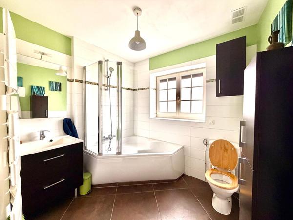 Maison 6 pièces - 137 m² Exclusivité efficity