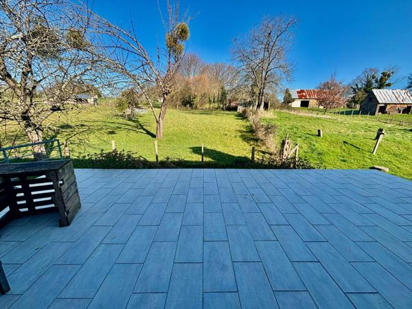 Maison à CUVES, 50670 - 6 pièces 175m²