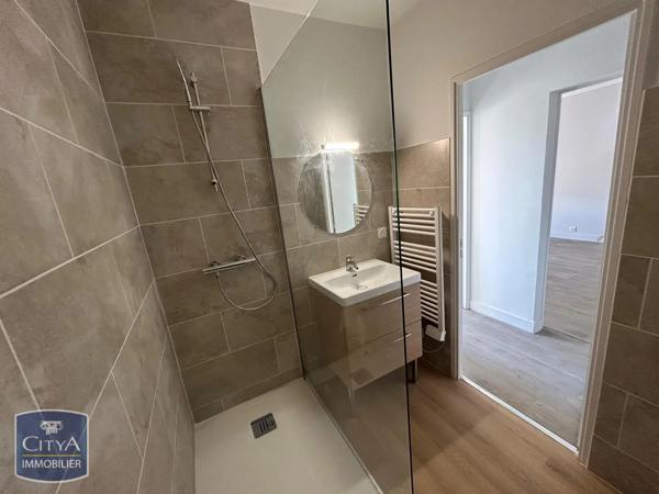 Appartement à louer 2 pièces 35.59m² Périgueux (24000)