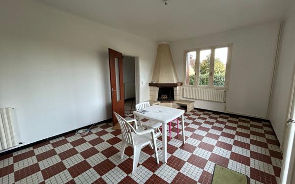 Maison à louer    6 pièces • 150 m2 Lescar