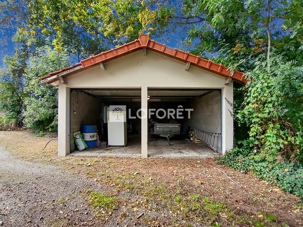 Achat maison près de MAULEVRIER - 7 pièce(s) - 192 m² - 331 000 €