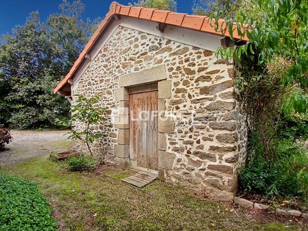 Achat maison près de MAULEVRIER - 7 pièce(s) - 192 m² - 331 000 €