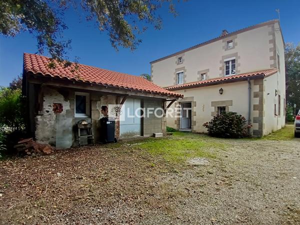 Achat maison près de MAULEVRIER - 7 pièce(s) - 192 m² - 331 000 €