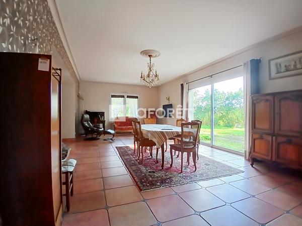 Achat maison près de MAULEVRIER - 7 pièce(s) - 192 m² - 331 000 €