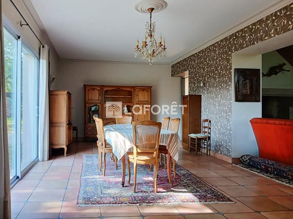 Achat maison près de MAULEVRIER - 7 pièce(s) - 192 m² - 331 000 €