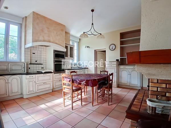 Achat maison près de MAULEVRIER - 7 pièce(s) - 192 m² - 331 000 €