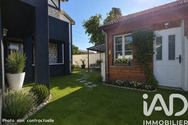 Maison à vendre 7 pièces 172,93 m² Moret-Loing-et-Orvanne