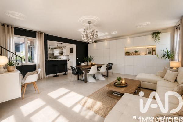 Maison à vendre 7 pièces 172,93 m² Moret-Loing-et-Orvanne