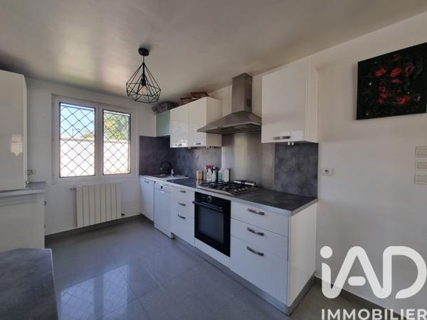 Maison à vendre 7 pièces 172,93 m² Moret-Loing-et-Orvanne