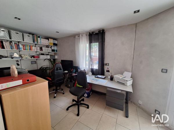 Maison à vendre 5 pièces 190 m² Le Cannet-des-Maures