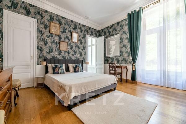 Château historique du XVIIᵉ, 600 m², parc 10 ha, piscine