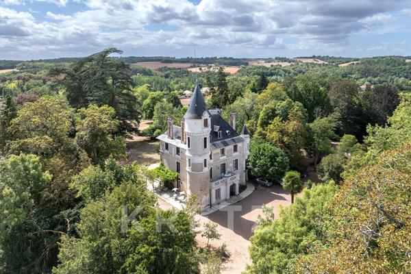 Château historique du XVIIᵉ, 600 m², parc 10 ha, piscine