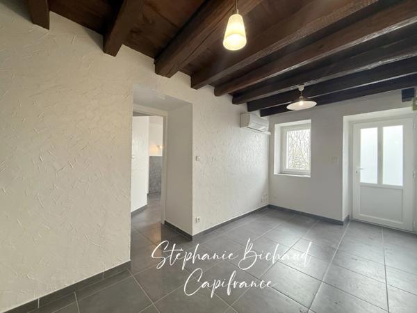 Appartement rez-de-jardin à vendre T2 jardin 255 m² LA ROCHETTE (05)