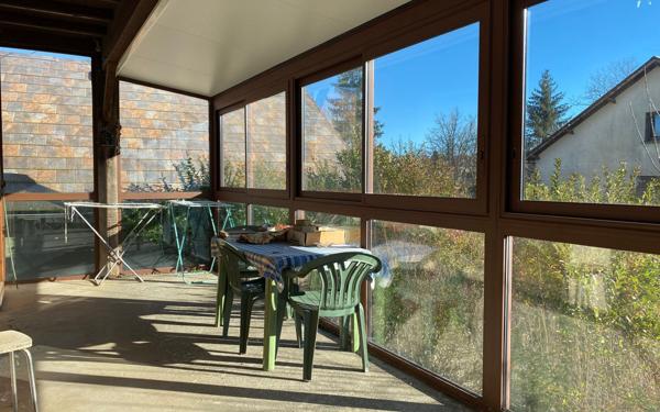 Maison à vendre    6 pièces •  Saint-Martin-de-Lenne