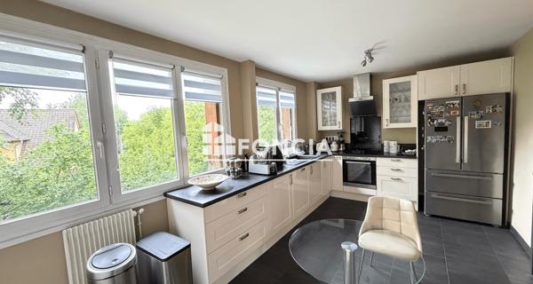 À vendre Appartement 6 pièces 121.72 m² - Bougival 78380