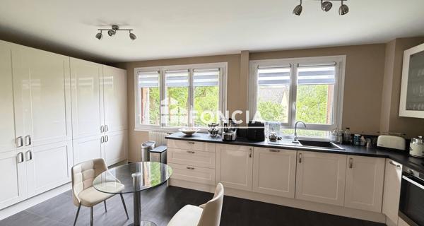 À vendre Appartement 6 pièces 121.72 m² - Bougival 78380