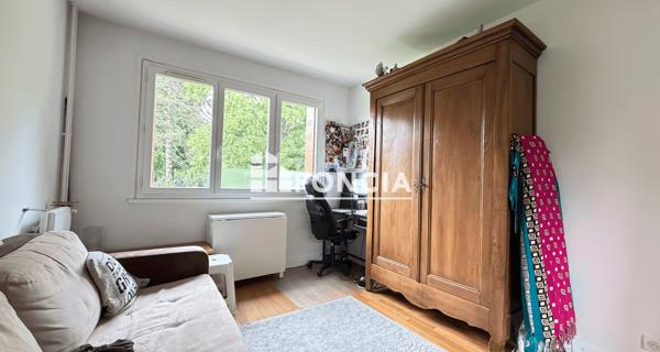 À vendre Appartement 6 pièces 121.72 m² - Bougival 78380