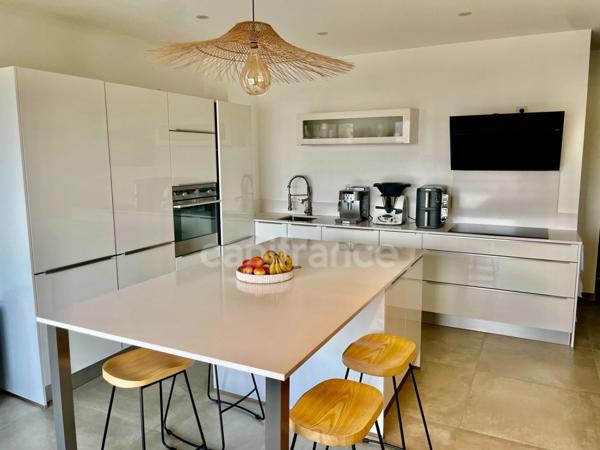 Maison à vendre contemporaine 6 pièces LA CIOTAT (13)